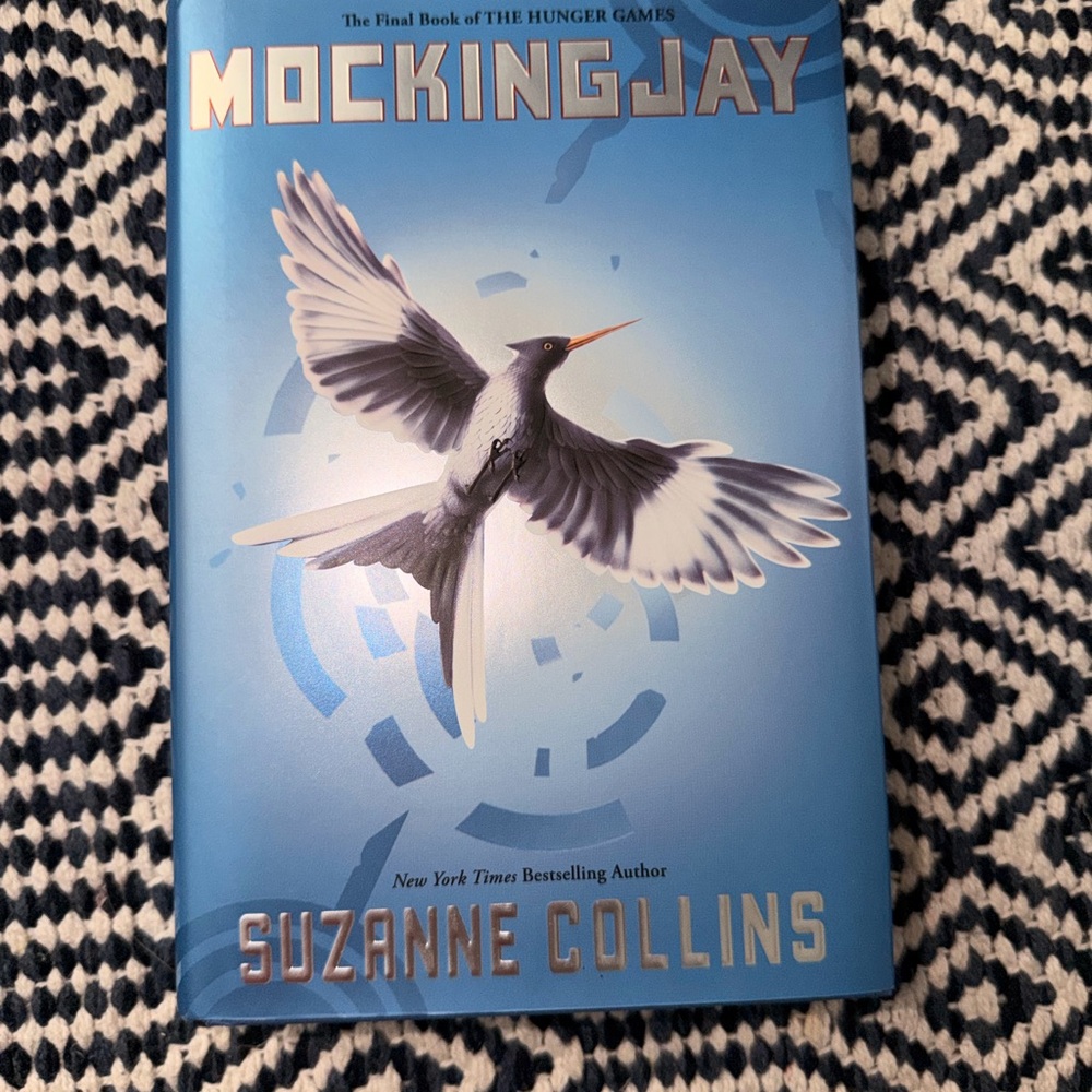 Mockingjay Book by Suzanne Collins - Blue Cover